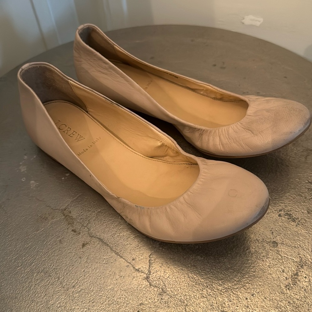 Tan/cream leather flats size 71/2